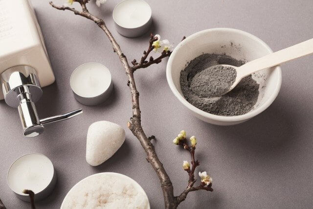 Natural vs Conventional Skin Care