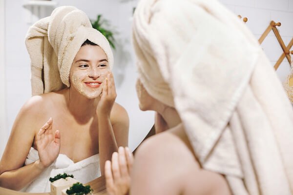 Useful Tips on How to Exfoliate Face